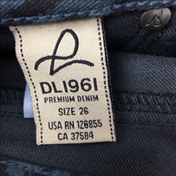 DL 1961 Emma Legging Cougar Print Size 26 NWT - Picture 5 of 7